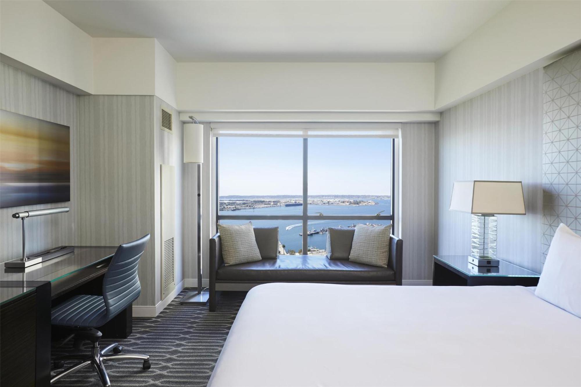 Hotel Manchester Grand Hyatt 4*
