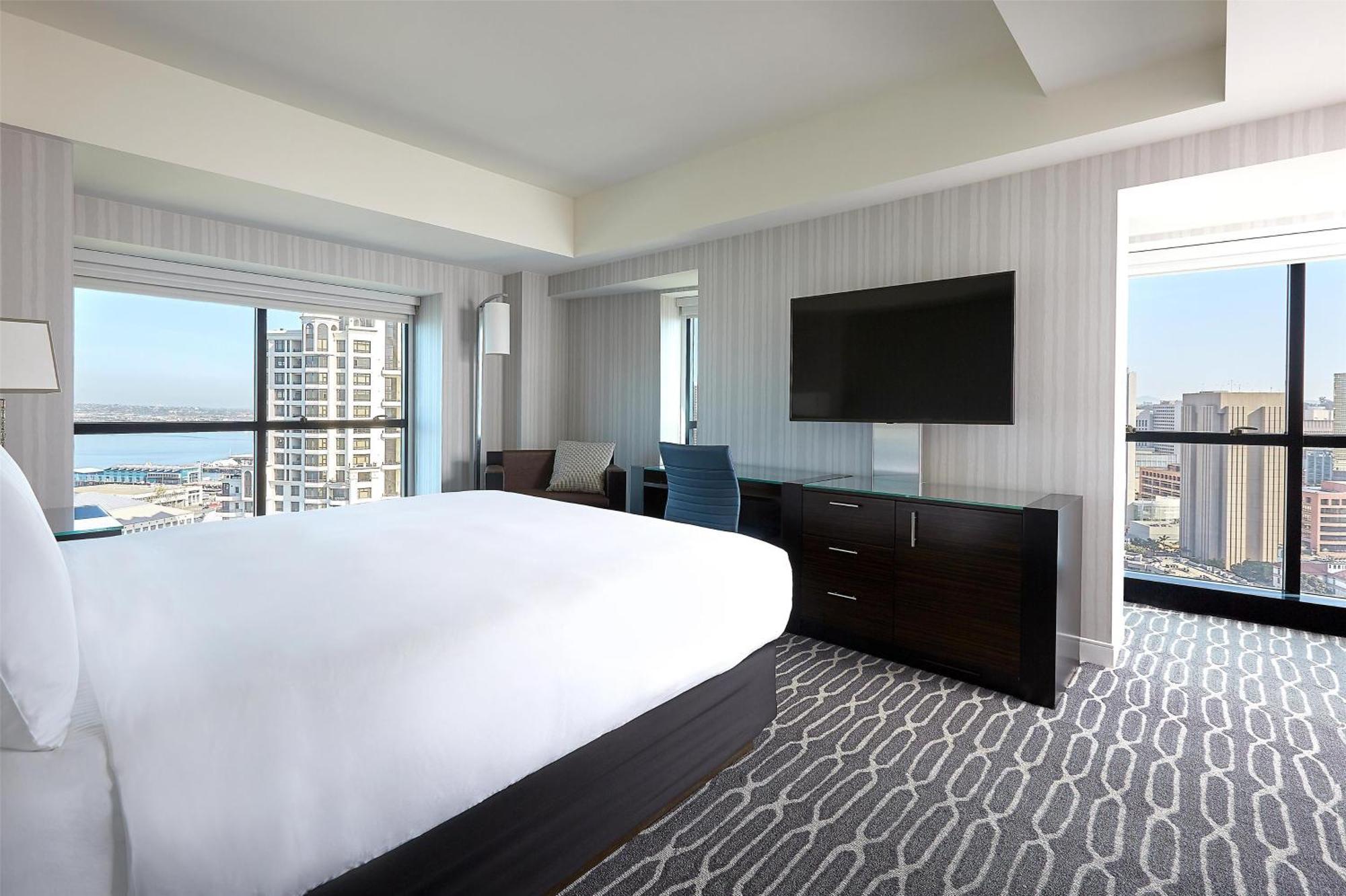 Hotel Manchester Grand Hyatt